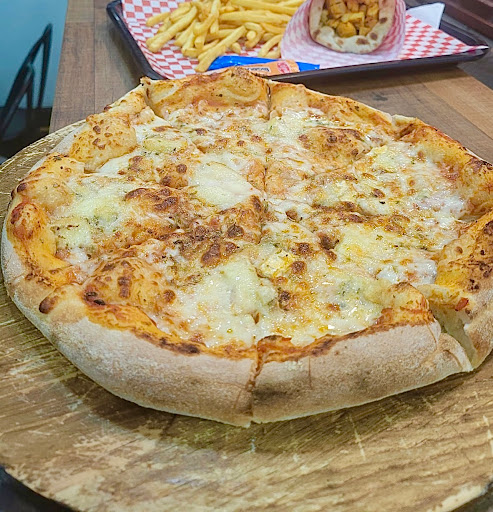Photo 8 - HOLLYFOOD