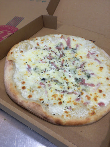 Photo 4 - Funky Pizz