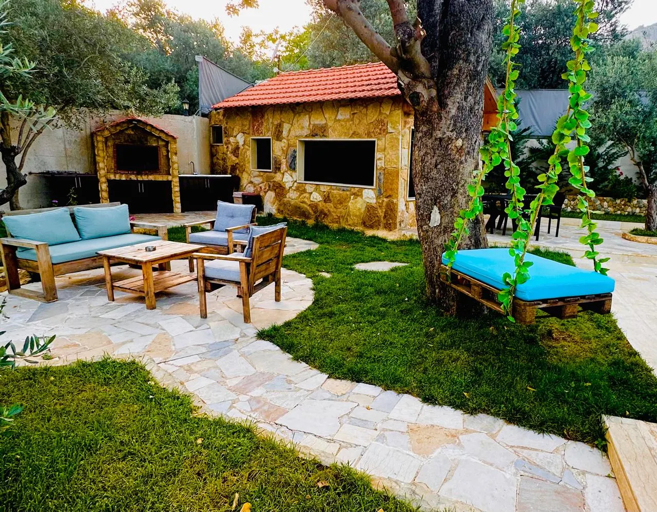 Hideaway private pool