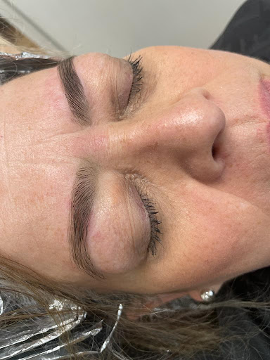 A & U beauty Salon and Spa - Thumbnail