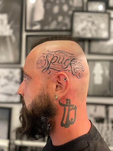 Haus von Azer Tattoo Studio