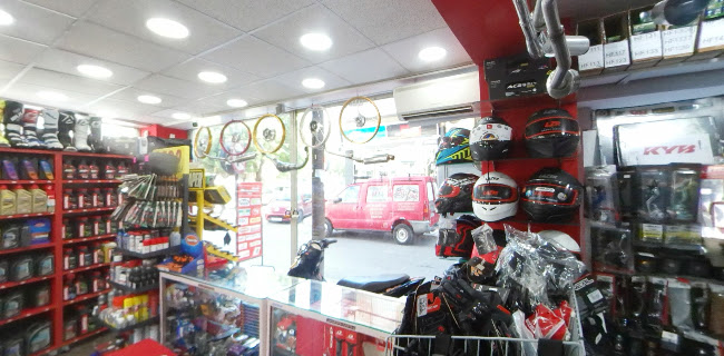 Αξιολογήσεις για το Moto-parts.gr στην Θεσσαλονίκη - Αντιπρόσωπος μοτοσικλετών