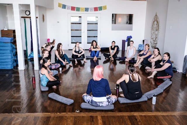 Yoga Montreal Shak