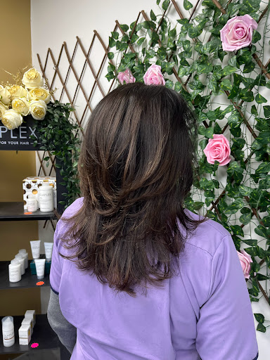 Gayatri Beauty Clinic - Thumbnail