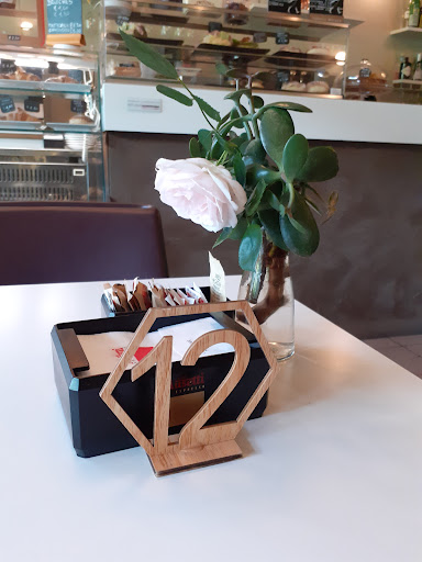 L'Araldi Bistrot - Visual