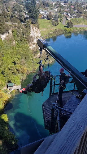 AJ Hackett Taupō Bungy & Swing - Sports Complex