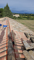 Photo n°9 de COUVREZ - VOUS à Le Teil (Charpentier)