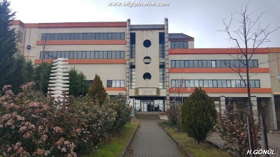 Kocaeli Üniversitesi Mühendislik Fakültesi Dekanlık