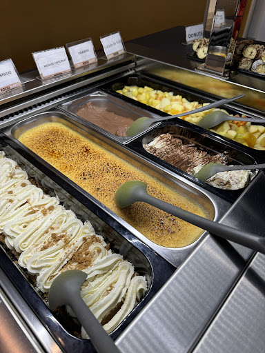 Photo 2 - Urban Food buffet