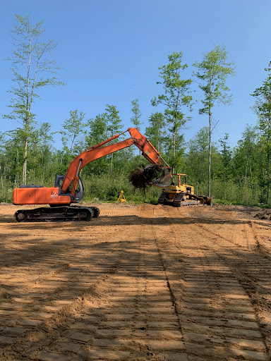 Oesch Excavating LLC - Thumbnail