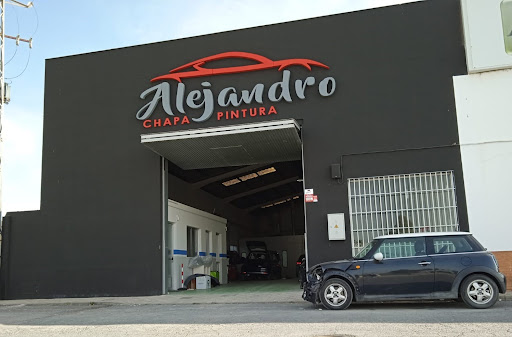 CHAPA Y PINTURA ALEJANDRO S.L. Logo