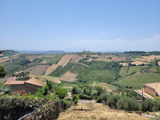 Mutignano Gallery - Italy