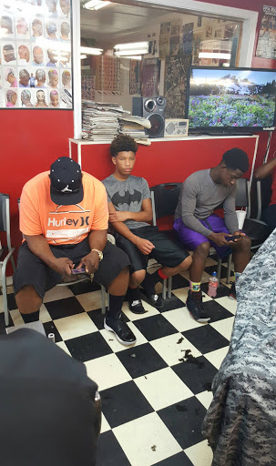 Infinite Designs Unisex Hair Salon. - Thumbnail