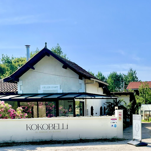 Photo de Atelier Kokobelli - Bijoux et Objets décoratifs en ivoire végétal à Arès (33740)