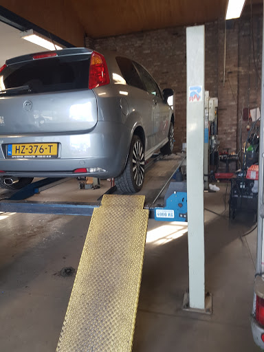 V.O.F. Autobedrijf en Sloperij Van der Steen - Thumbnail