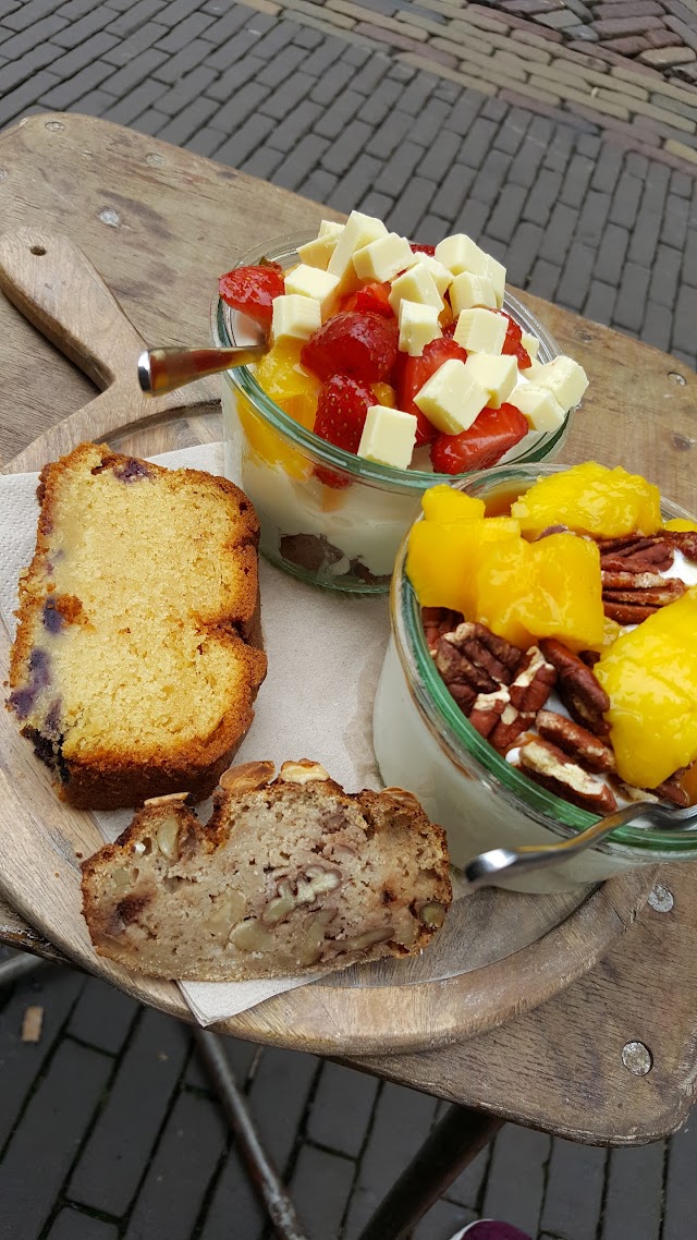 Yoghurt Barn Neude