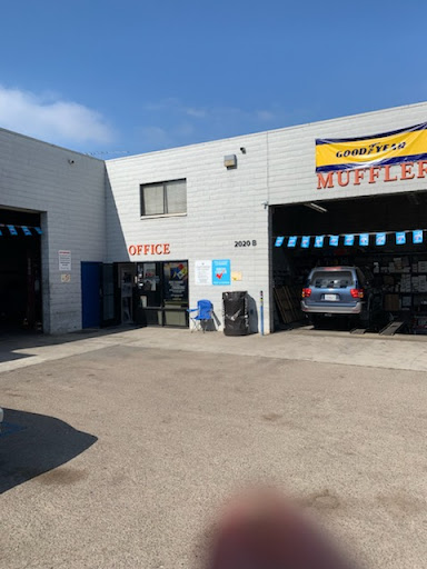 Jerauld's Car Care Center - Thumbnail