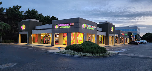 la michoacana plus & coffee crepes Brentwood Logo