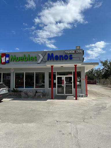 Muebles X Menos (Ponce)