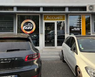 Photo n°6 de Garage Elci à Villefranche-sur-Saône (Magasin de pneumatiques d'occasion)