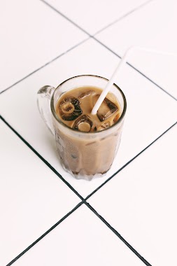 KEDAI KOPI SELAMAT PAGI, Author: paulus susanto