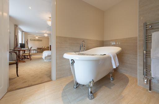 Royal Glen Hotel - Thumbnail