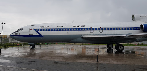 Parque Cultural Y Recreativo Centenario De La Fuerza Aerea. - Thumbnail