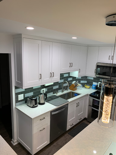 Lux Cabinets - Visual