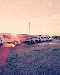 Photo n°14 de Sarl Rémy frères camping car 16 - Idylcar Ruffec à Ruffec (Aire de repos)