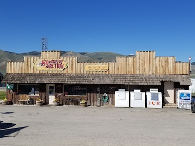 Stage Stop junction store and gas station