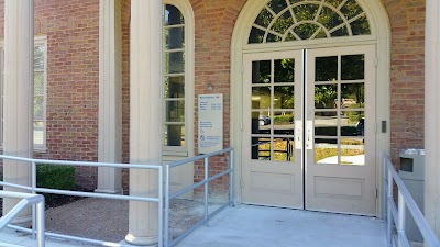 Bank of America (with Drive-thru ATM)