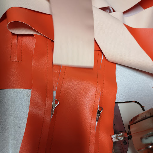Ottimo Lavanderia Sartoria Gallery - Italy