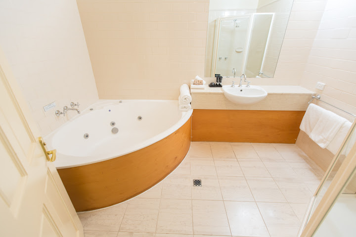 Strahan Village by null