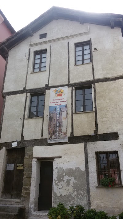 Casa A Graticcio