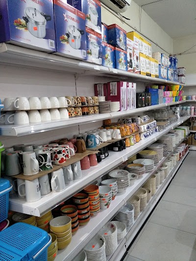 Photos of Maxwell Supermarket