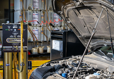Take 5 Oil Change