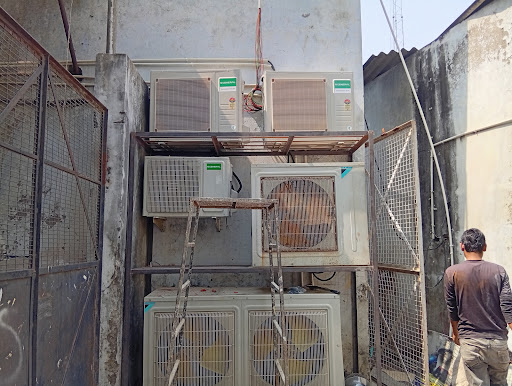 Mahindra workshop ahl Indra nagar  lucknow me kaam kiya post image