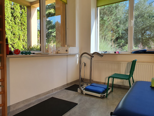 Podolog, fizjoterapeuta, osteopata, wkładki ortopedyczne, masaż, masaż KOBIDO Warszawa - ursynów - KabatyMed - Fizjoterapeuta