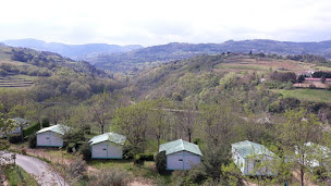 Photo n°23 de Domaine Camping Les Roches 4 étoiles à Le Crestet (Terrain pour camping-cars)