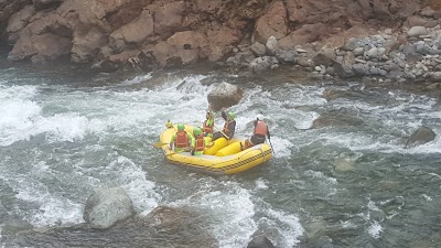 Nature Rafting