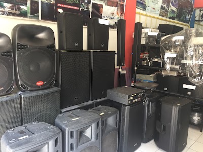 electronics-store
