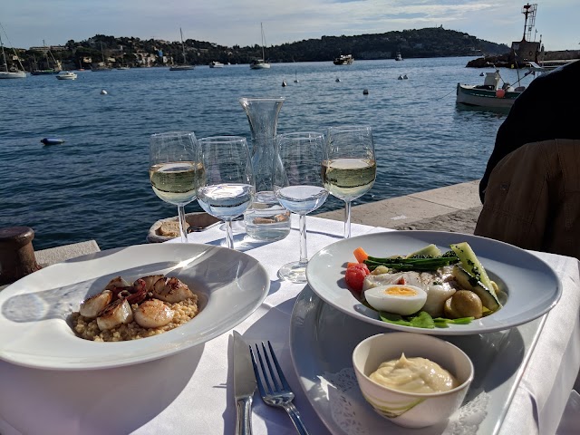 RESTAURANT L OURSIN BLEU