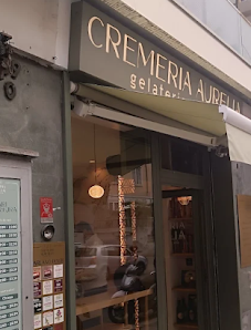 Cremeria Aurelia Via Aurelia, 388/B, 00167 Roma RM, Italia