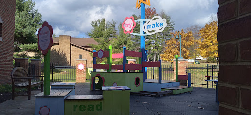 Boardman Library - Visual