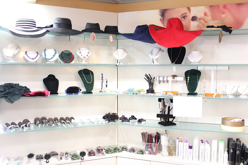 Allura Salon and Day Spa Gallery - United States