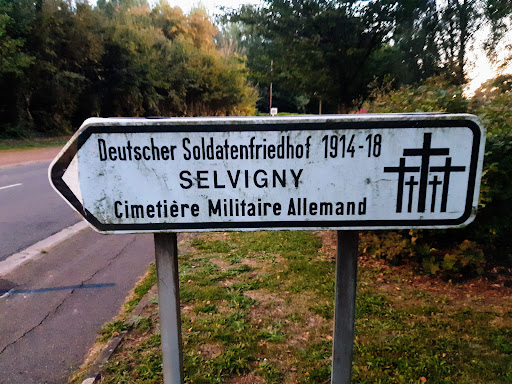 Selvigny German military cemetery - Thumbnail