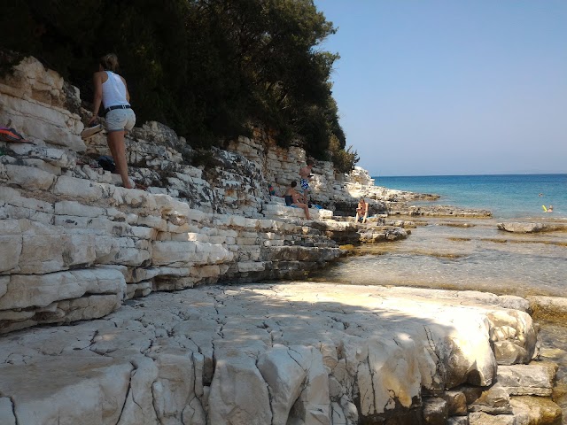 Emblisi Beach