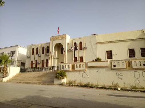 Université Ez-zitouna, Author: Hachem Sghairi