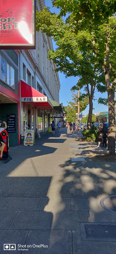 Ballard Square - Visual