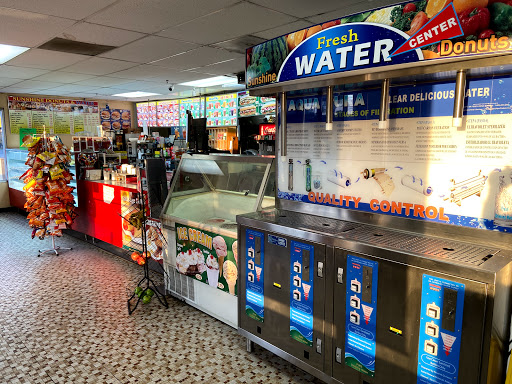 Sunshine Donuts & Water Gallery - United States